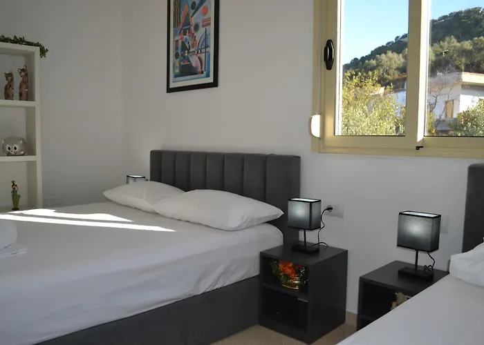 Seaview Gateway 2 Bedrooms & Private Garage Vlore