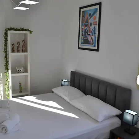 Seaview Gateway 2 Bedrooms & Private Garage * Wlora