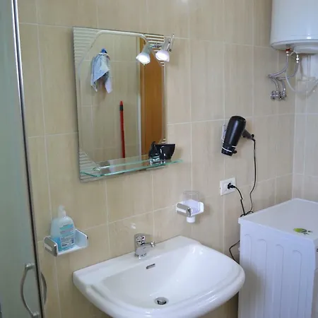 Seaview Gateway 2 Bedrooms & Private Garage 公寓 Vlorë