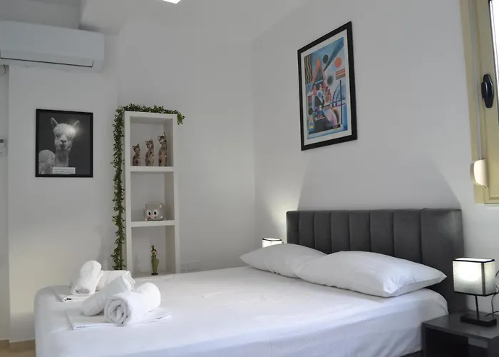 Seaview Gateway 2 Bedrooms & Private Garage